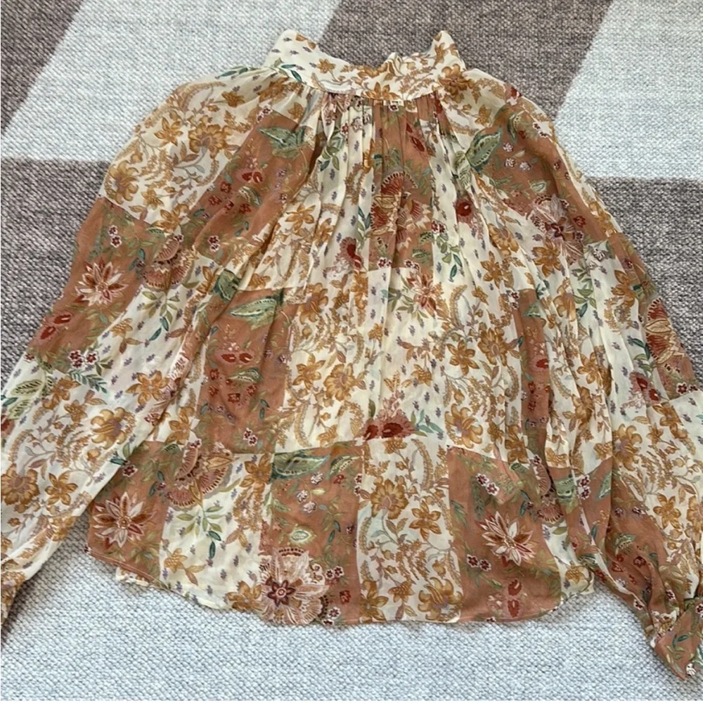 Sezane Solange blouse in Patchwork Camel, size US4 - Picture 7 of 8